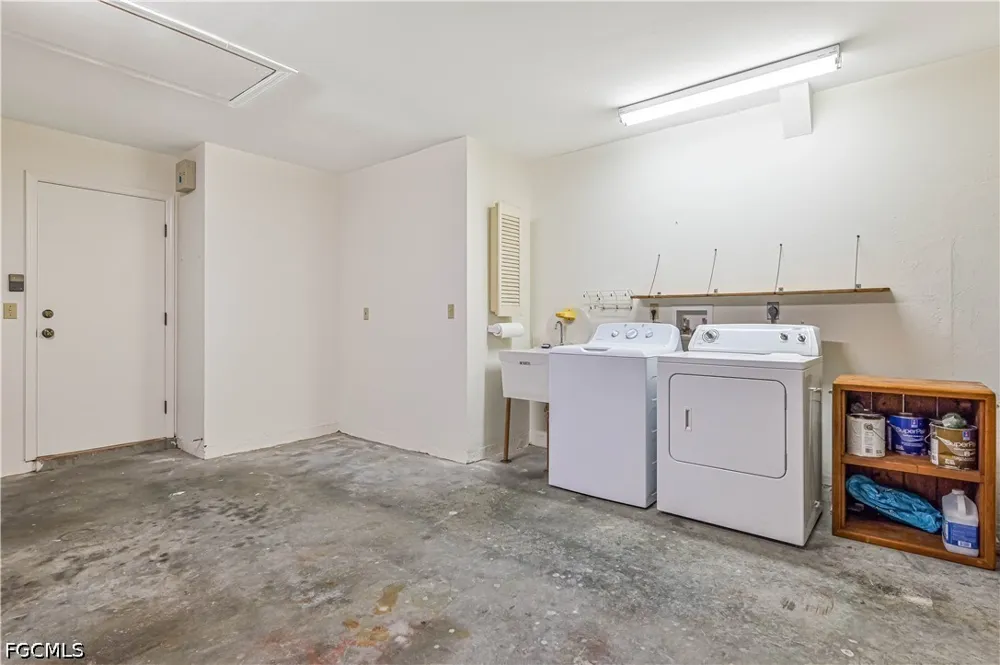 SE 32nd Street Cape Coral, FL 33904