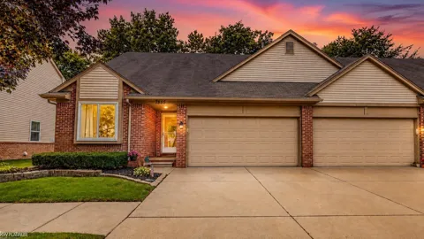 7555 Amanda Circle Drive