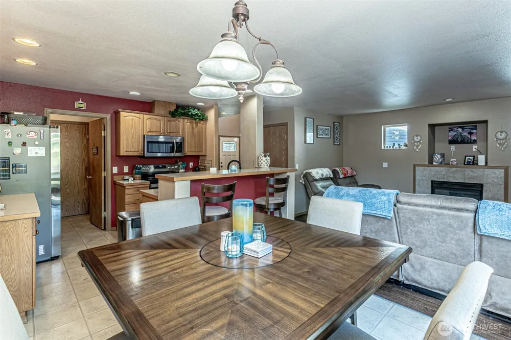 10710 185th Avenue E Bonney Lake, WA 98391