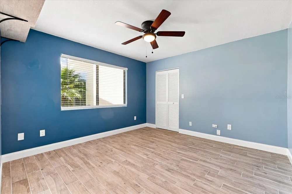 14626 VILLAGE GLEN CIRCLE Tampa, FL 33618