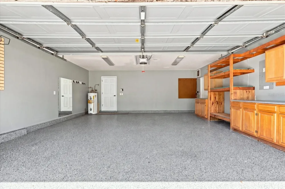 14626 VILLAGE GLEN CIRCLE Tampa, FL 33618