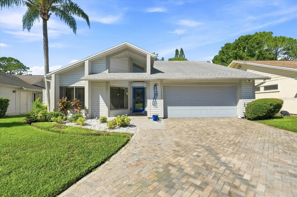 14626 VILLAGE GLEN CIRCLE Tampa, FL 33618