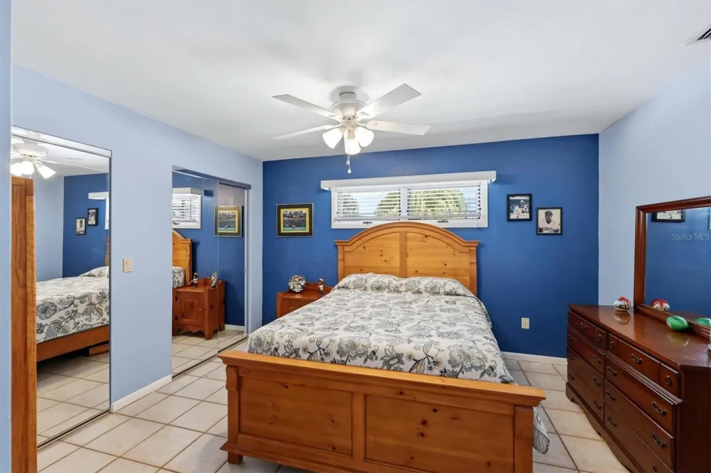 6004 9TH AVENUE W Bradenton, FL 34209