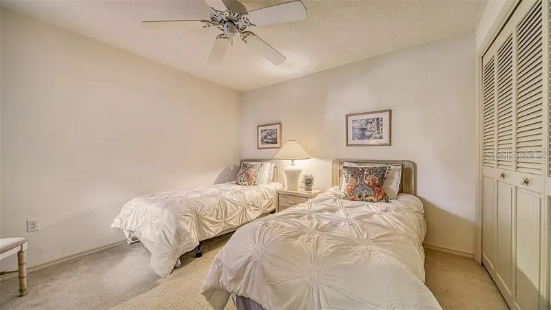 5655 SHEFFIELD GREENE CIRCLE #61 Sarasota, FL 34235