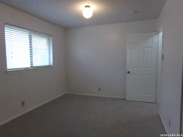 126 QUIVIRA DR Universal City, TX 78148