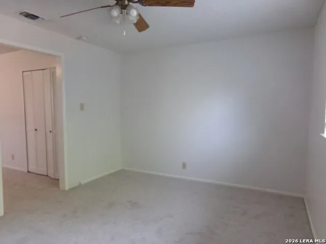 126 QUIVIRA DR Universal City, TX 78148