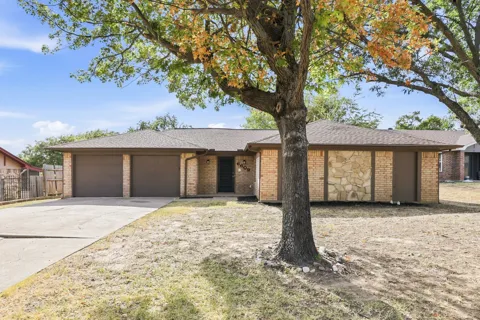 6609 Chilton Drive
