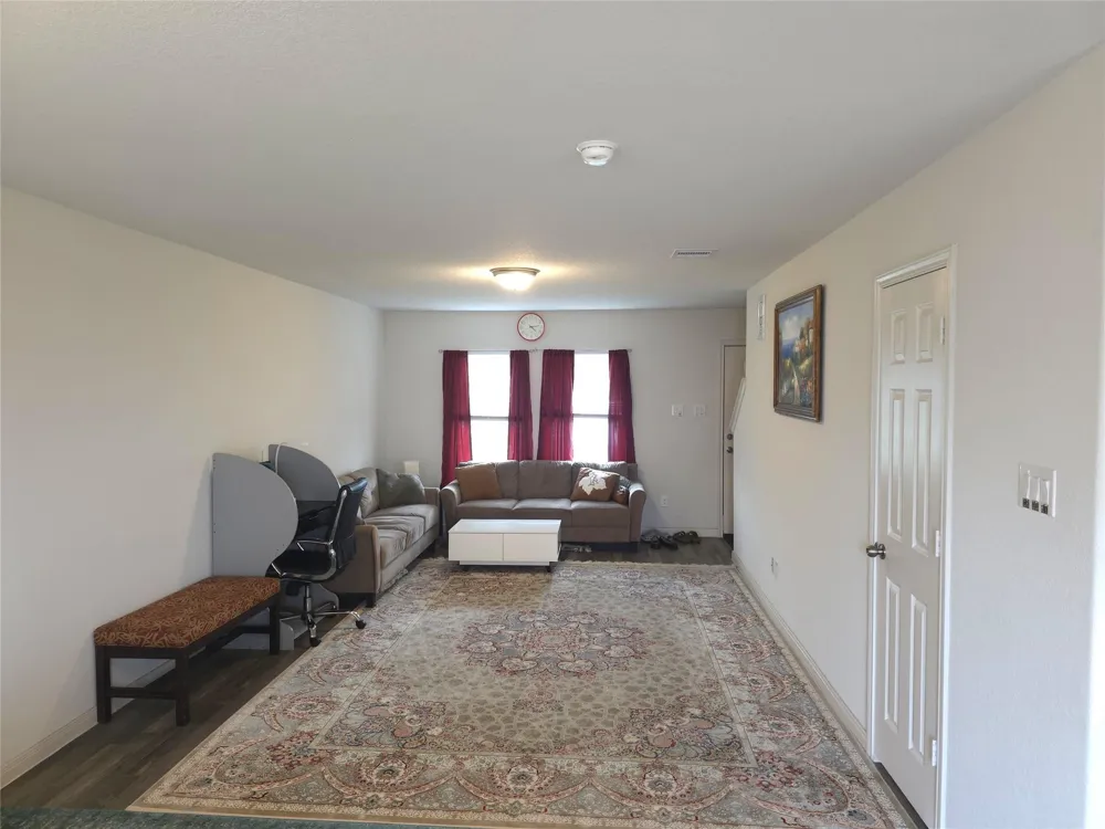 2009 6th Street Hempstead, TX 77445