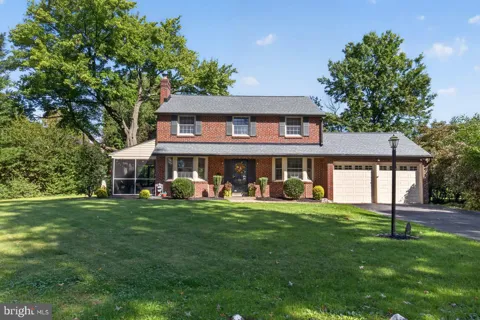 203 ROWLAND PARK BOULEVARD