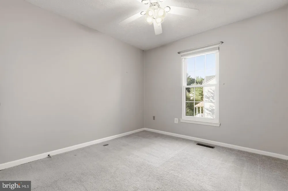 18639 CLOVERCREST CIRCLE Olney, MD 20832