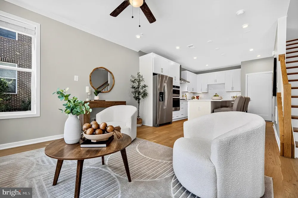 14429 BECKETT GLEN CIRCLE #1001 Chantilly, VA 20151