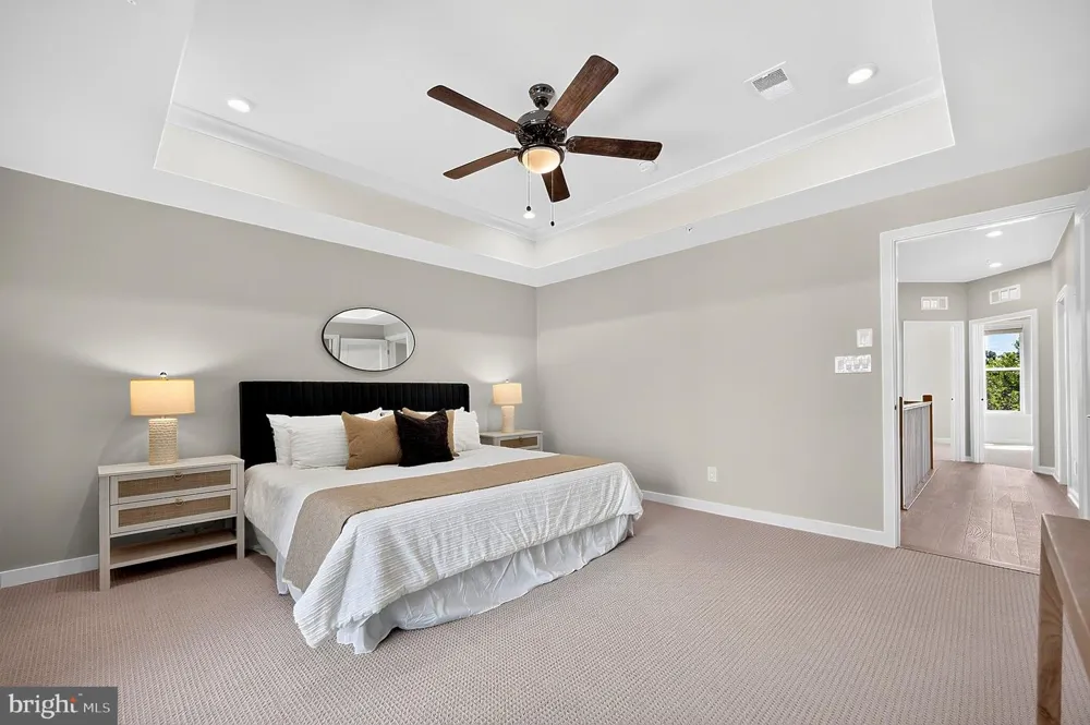 14429 BECKETT GLEN CIRCLE #1001 Chantilly, VA 20151