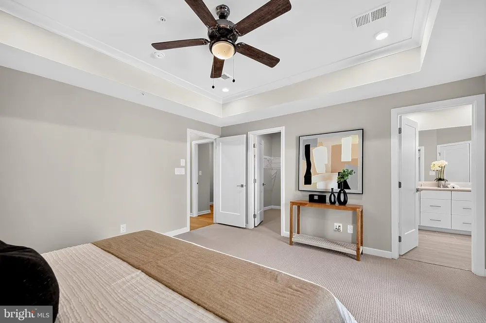 14429 BECKETT GLEN CIRCLE #1001 Chantilly, VA 20151