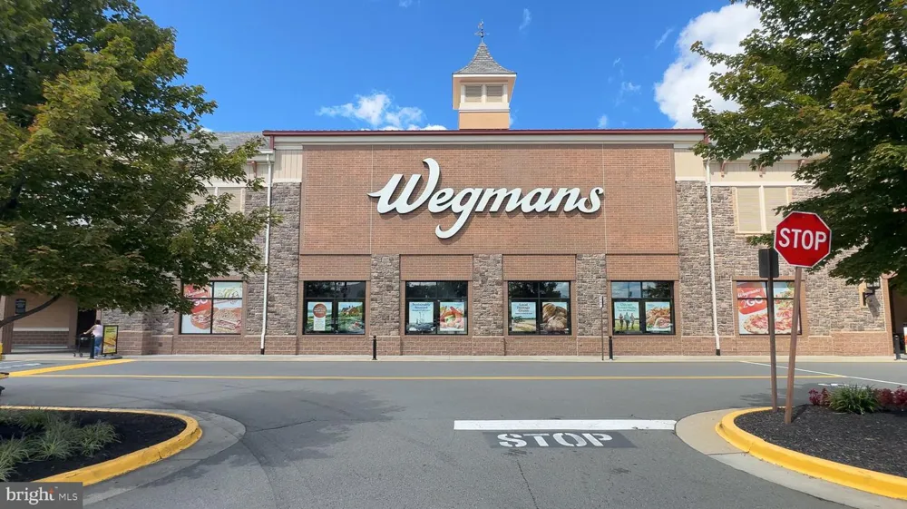14429 BECKETT GLEN CIRCLE #1001 Chantilly, VA 20151
