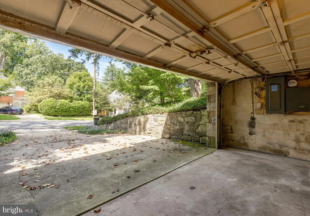5810 OVERLEA ROAD Bethesda, MD 20816
