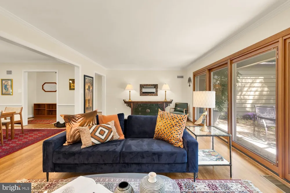 5810 OVERLEA ROAD Bethesda, MD 20816