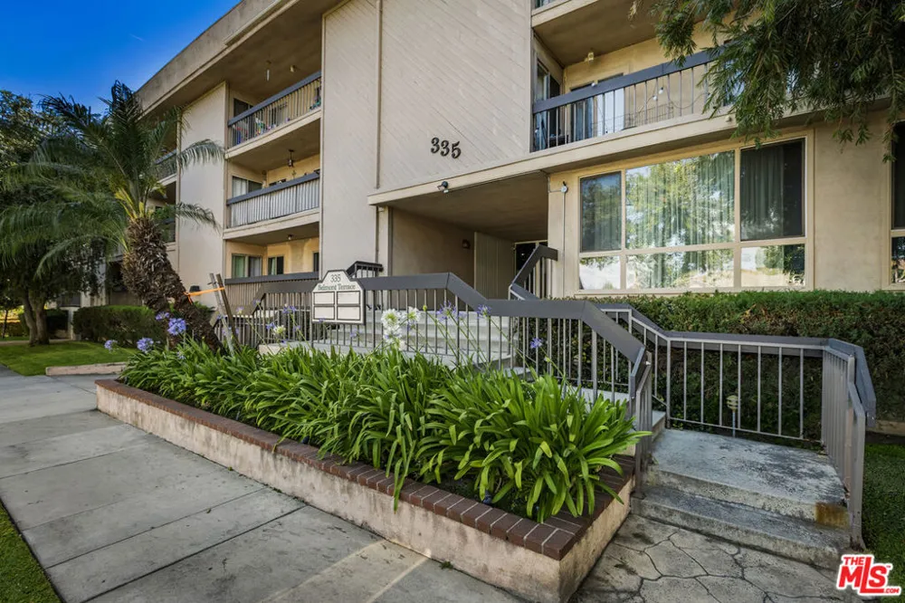335 Adams Street #222 Glendale, CA 91206