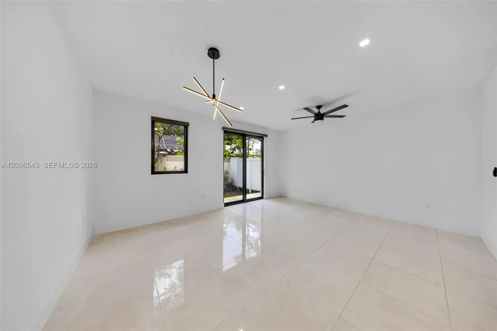 4133 Oak Pl Dania Beach, FL 33314