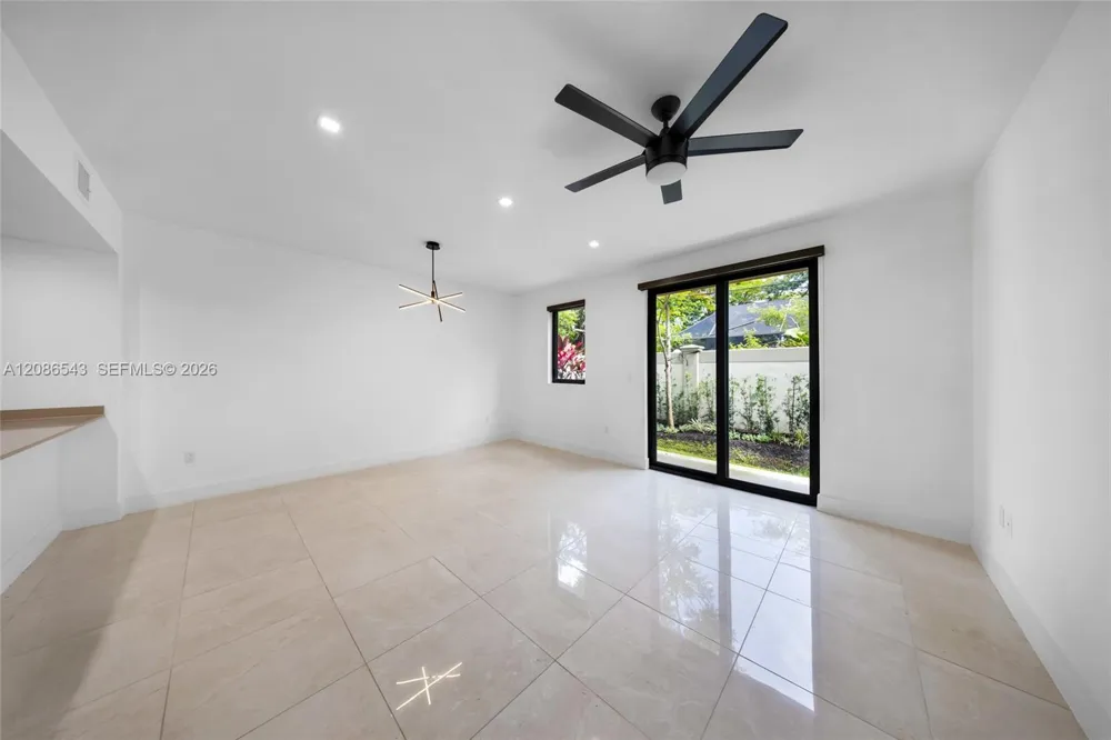 4133 Oak Pl Dania Beach, FL 33314