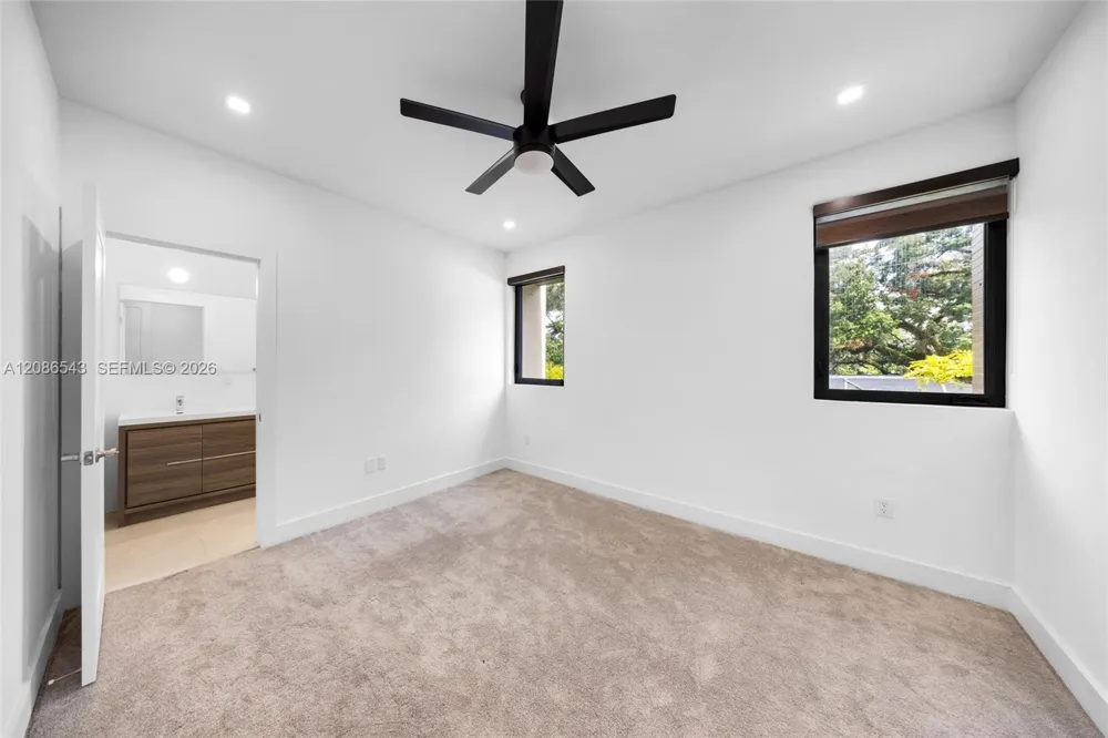 4133 Oak Pl Dania Beach, FL 33314