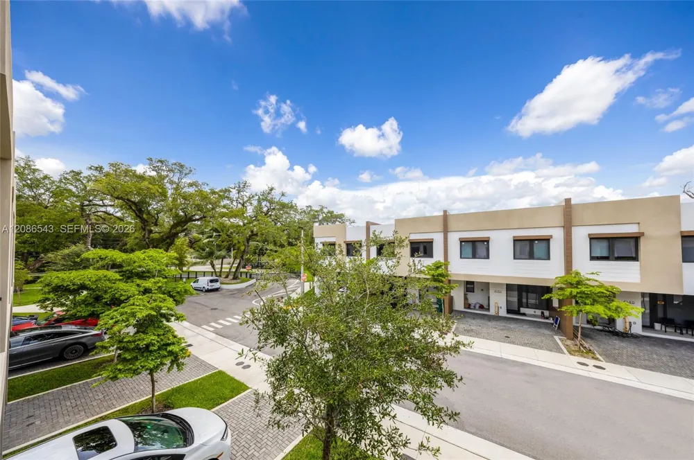4133 Oak Pl Dania Beach, FL 33314
