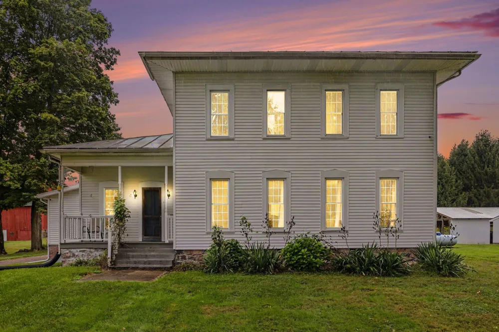 12200 North Avenue Bellevue, MI 49021
