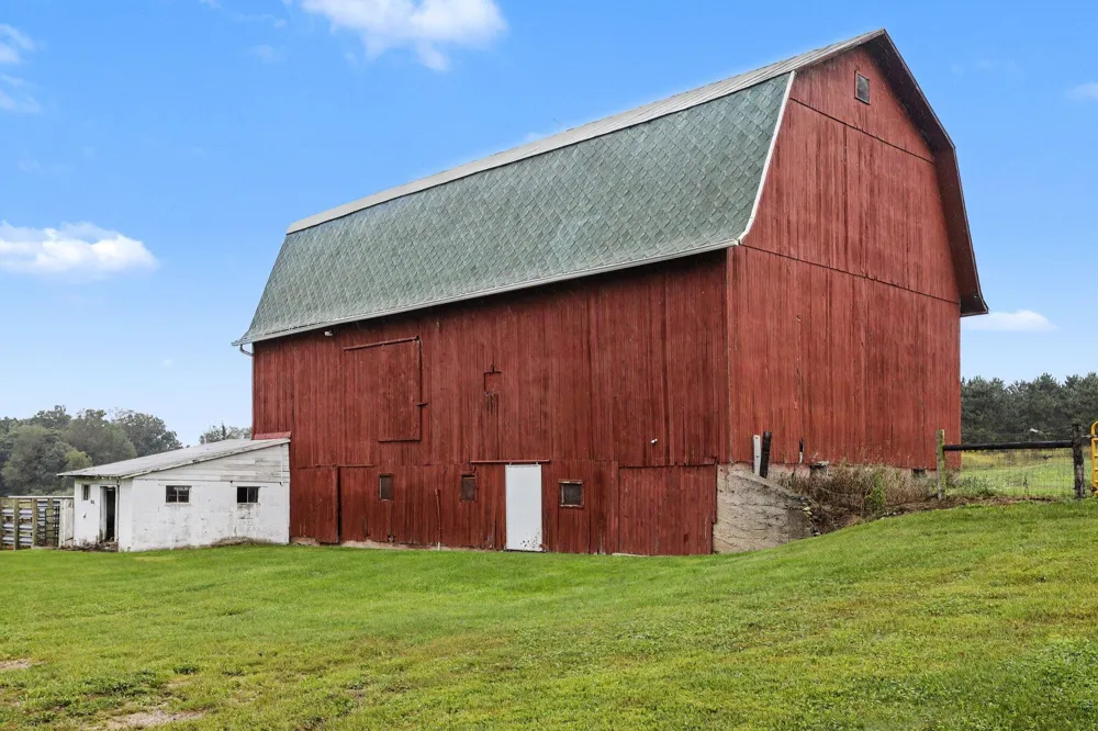 12200 North Avenue Bellevue, MI 49021