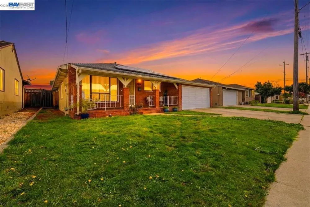 14474 Locust St San Leandro, CA 94579