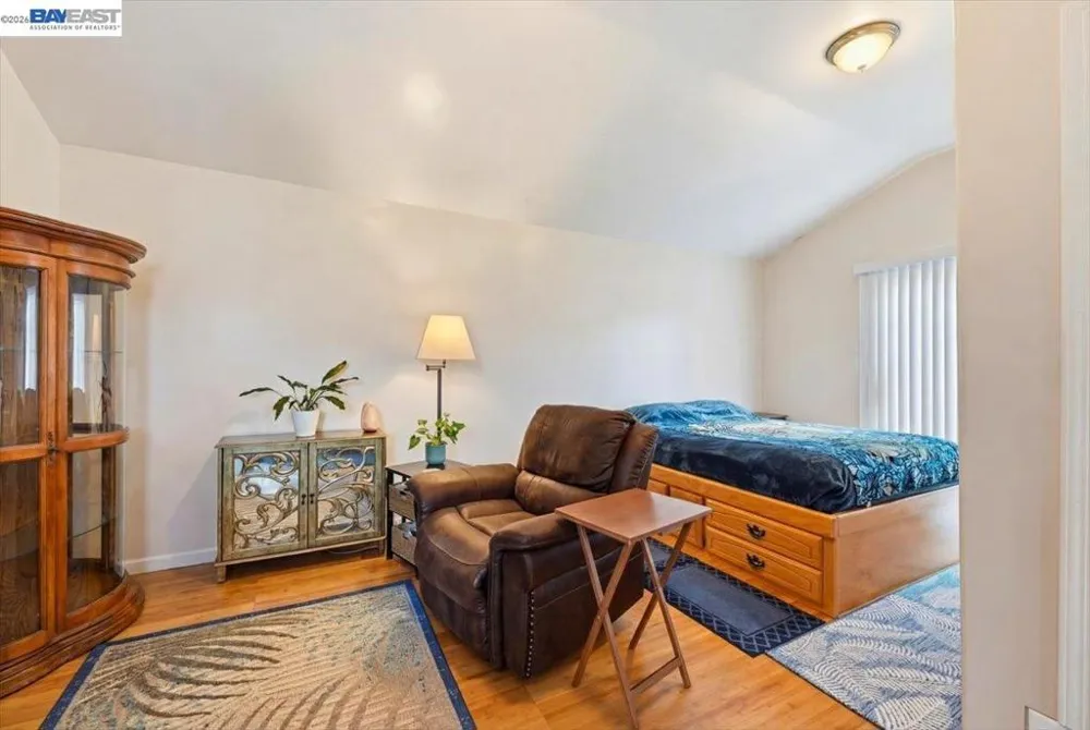 14474 Locust St San Leandro, CA 94579