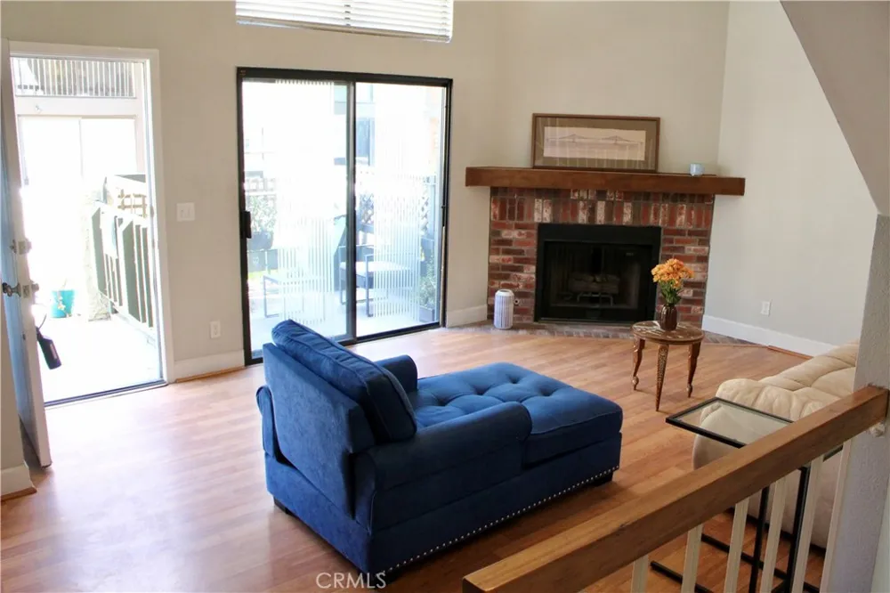 1913 Huntington Drive #D Duarte, CA 91010
