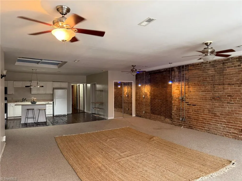 105 Main Street Elkin, NC 28621