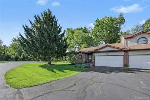 9031 E Lake Road #43