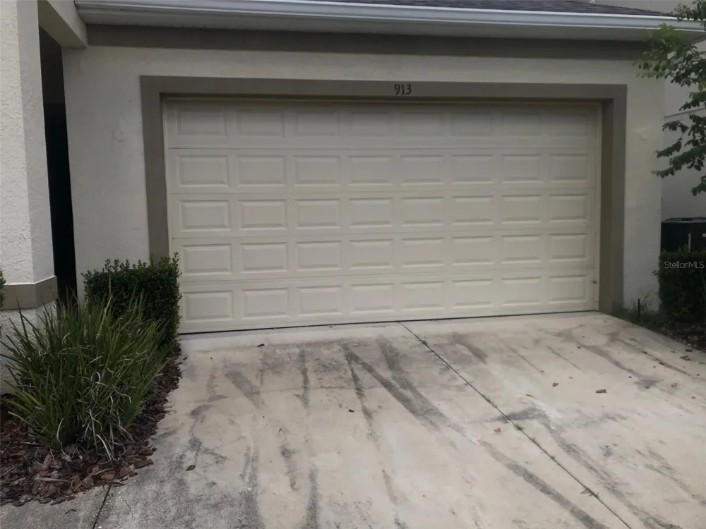 913 BERRY LEAF COURT Apopka, FL 32703