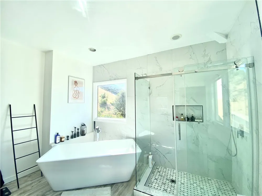43 Flintlock Lane Bell Canyon, CA 91307