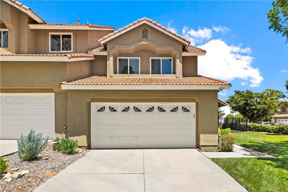 6041 E Queens Drive Anaheim Hills, CA 92807
