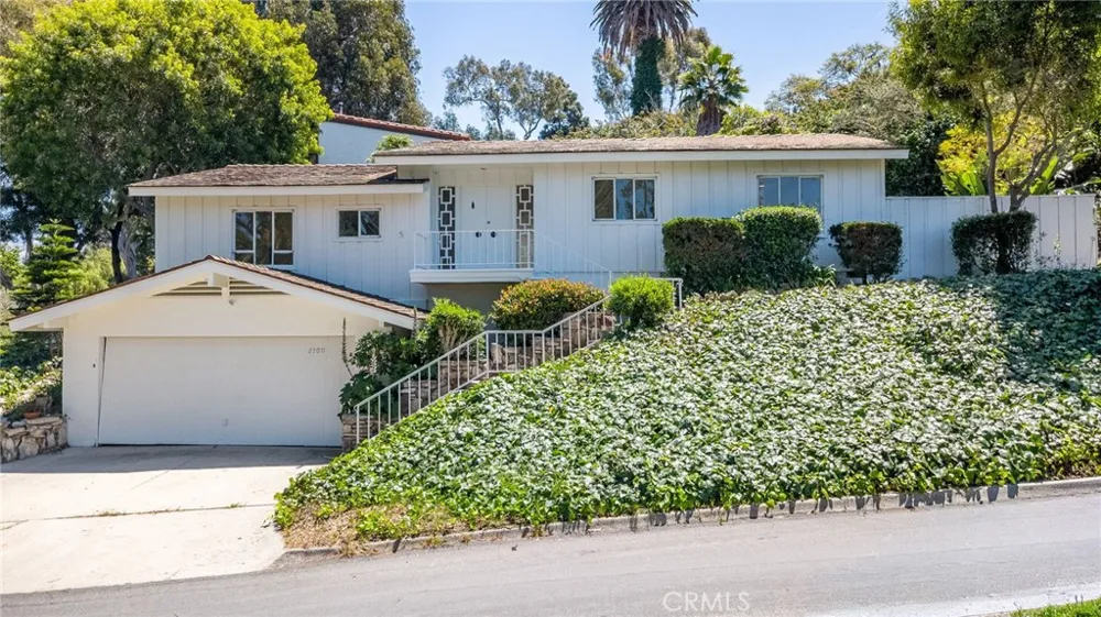 2700 Via Campesina Palos Verdes Estates, CA 90274