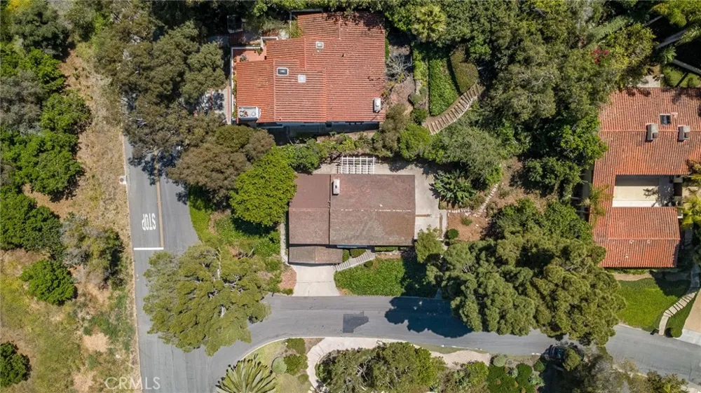 2700 Via Campesina Palos Verdes Estates, CA 90274