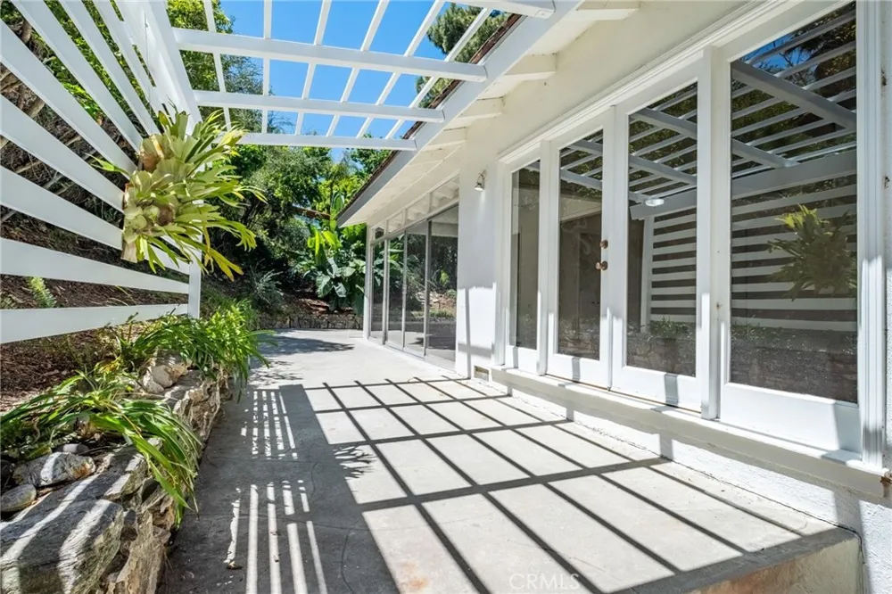2700 Via Campesina Palos Verdes Estates, CA 90274