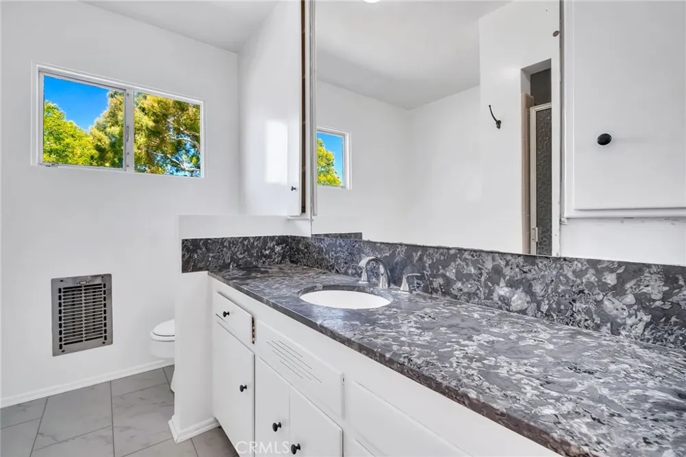 2700 Via Campesina Palos Verdes Estates, CA 90274