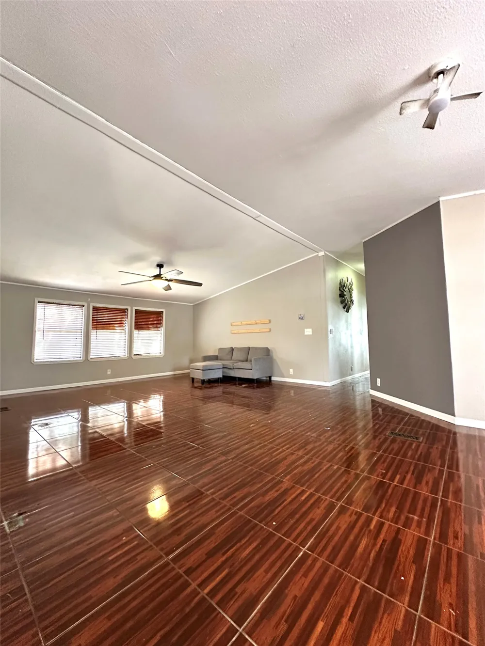 117 Shoshoni Drive Smithville, TX 78957