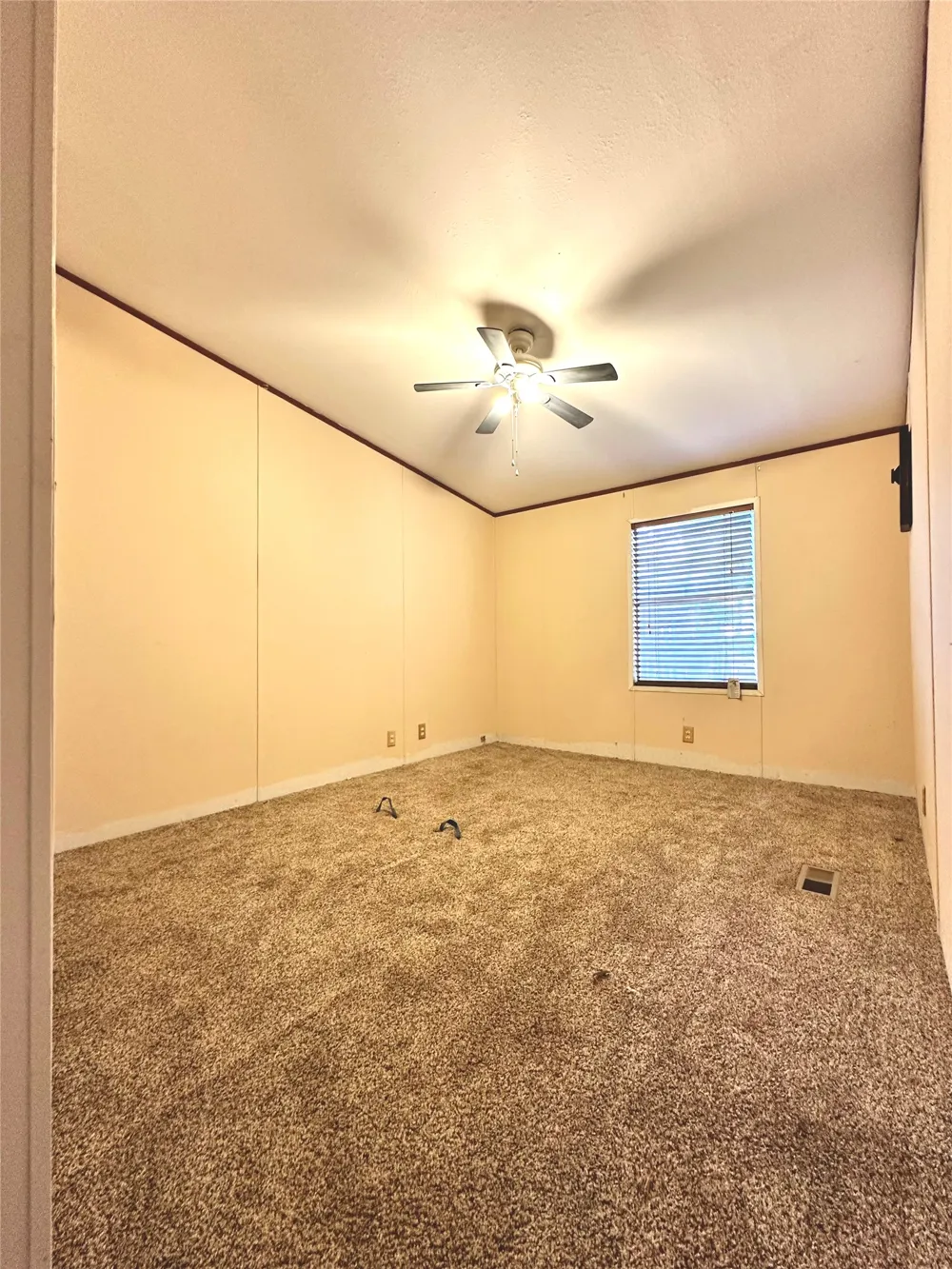 117 Shoshoni Drive Smithville, TX 78957