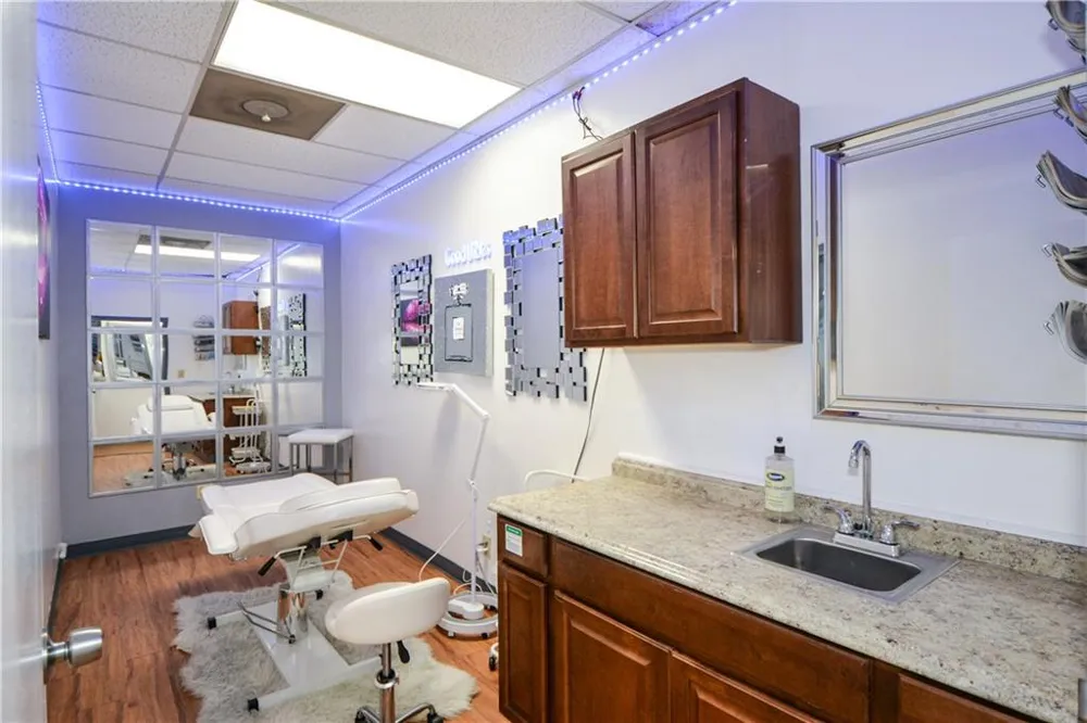4298 Memorial Drive #D Decatur, GA 30032