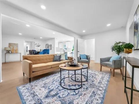 1802 Fairfax Lane