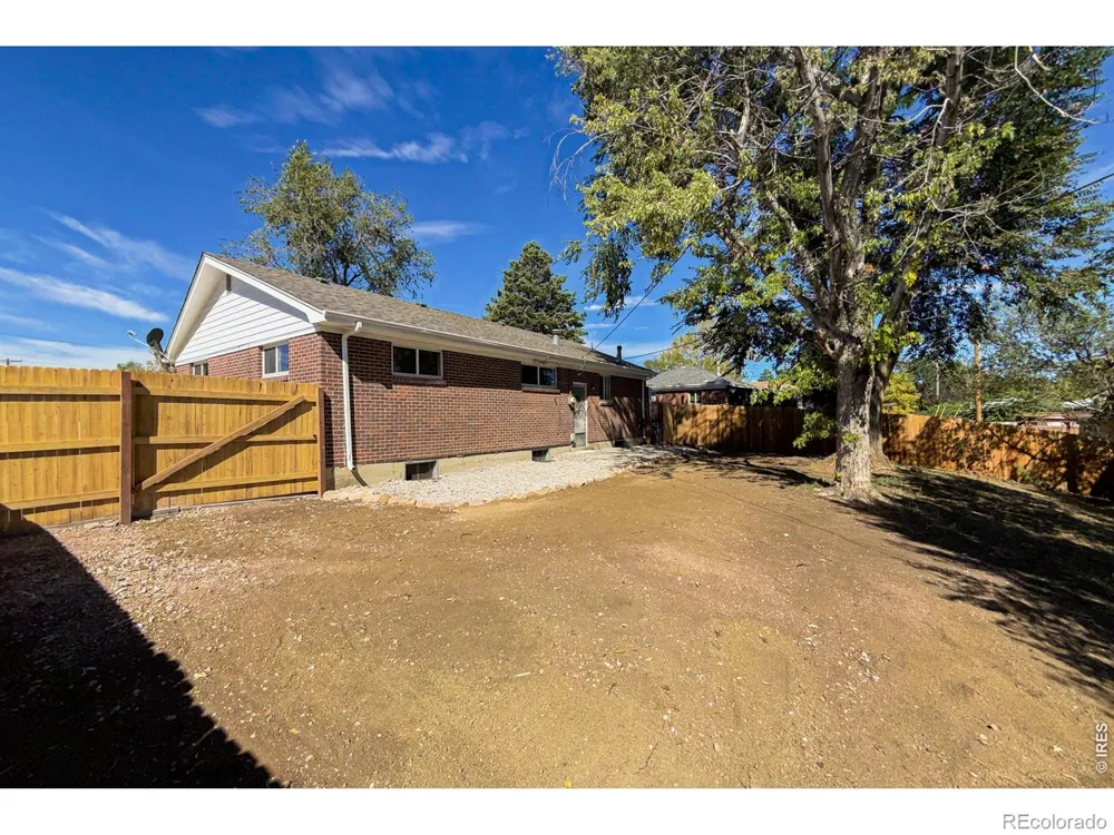 10674 Grant Drive Northglenn, CO 80233