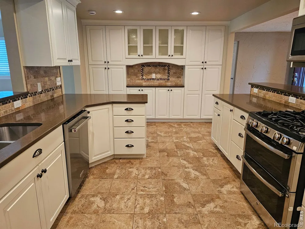 828 Fairhurst Street Sterling, CO 80751