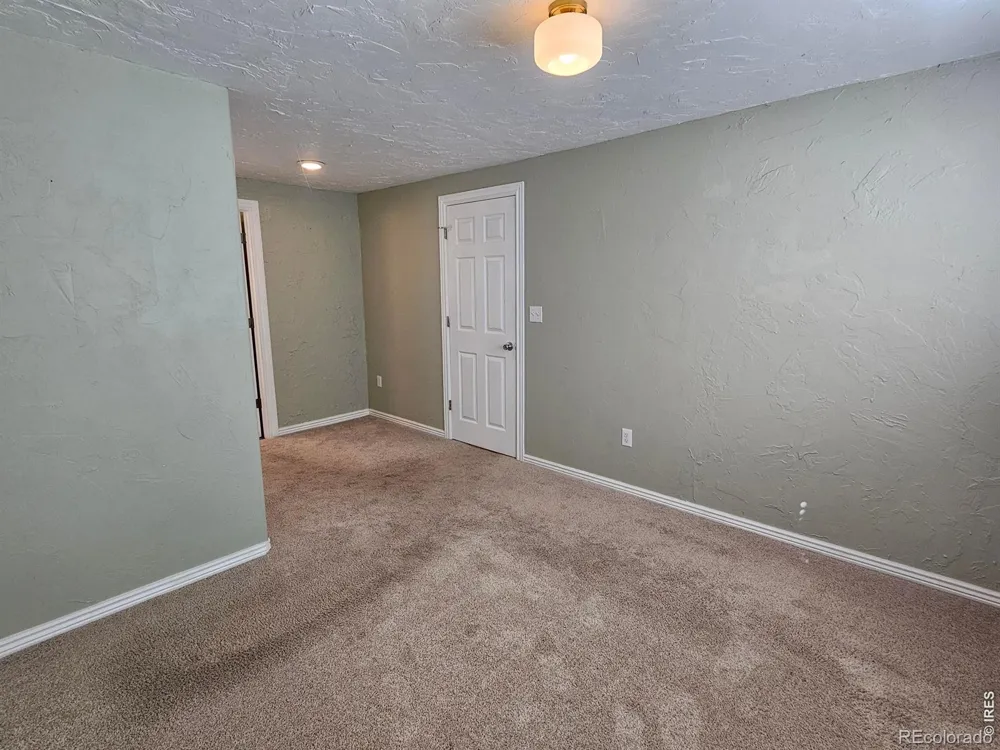 828 Fairhurst Street Sterling, CO 80751
