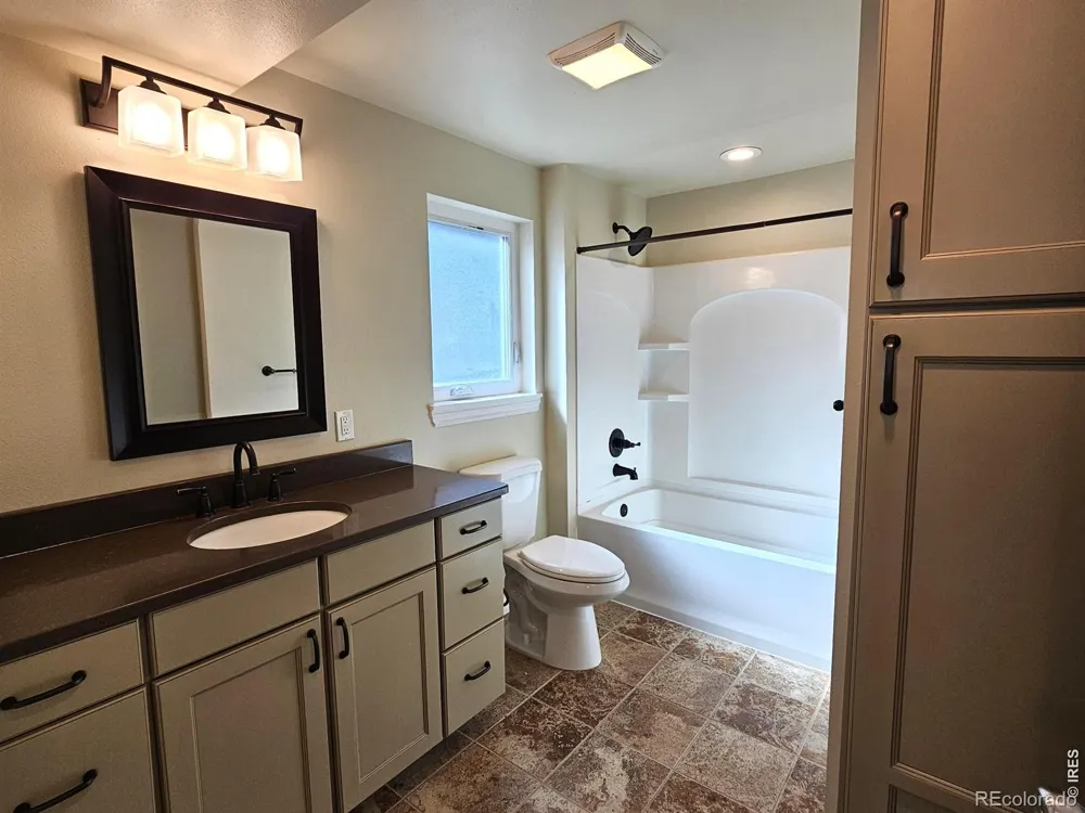 828 Fairhurst Street Sterling, CO 80751