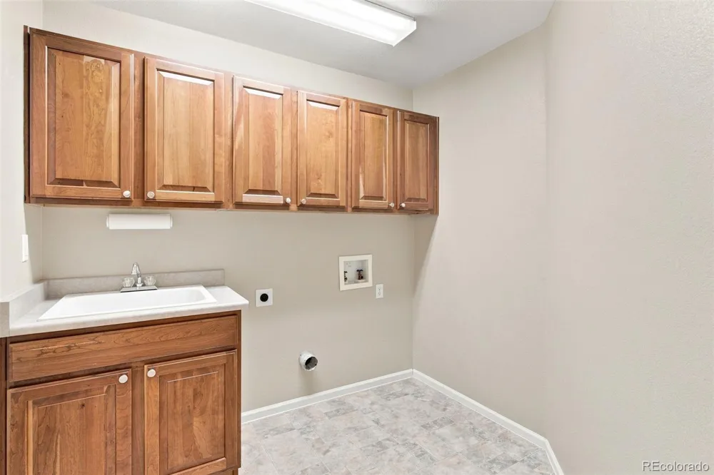 3594 Craftsbury Drive Highlands Ranch, CO 80126