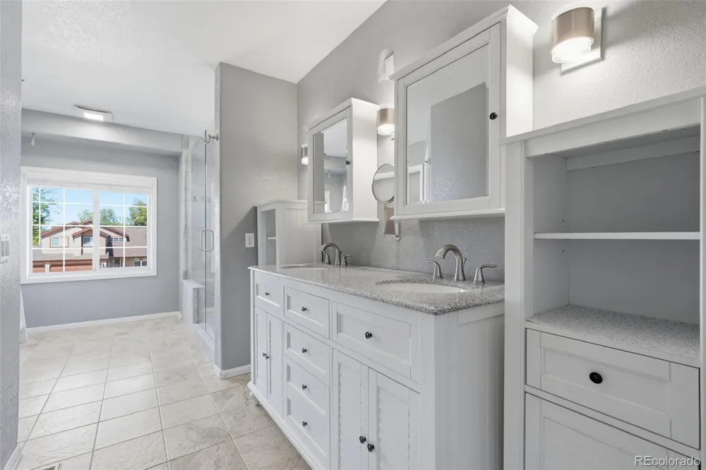 19960 E Belleview Lane Centennial, CO 80015