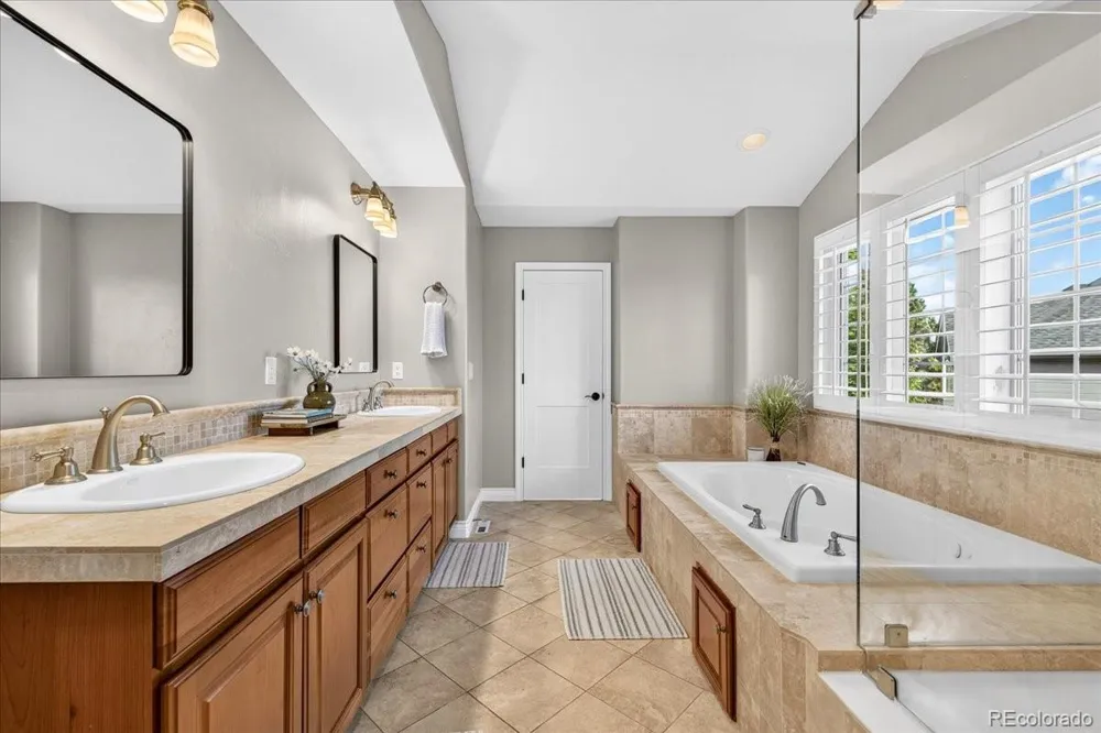7086 Turweston Lane Castle Pines, CO 80108